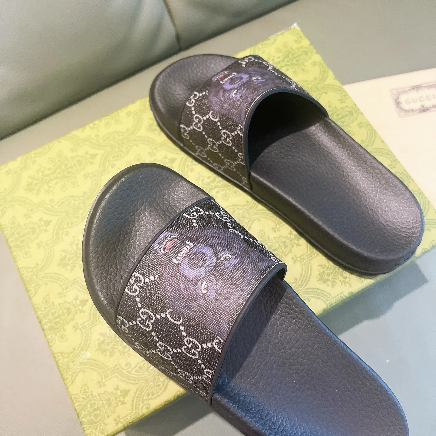 Men's Men's Shoes 130🐮🐮Gucci Gucci Slippers Gucci 2024 latest beach sandals slippers Original molding double G LOGO Original molding consistent Outsole: Men's Men's Shoes u double-layer outsole Size: 35-46